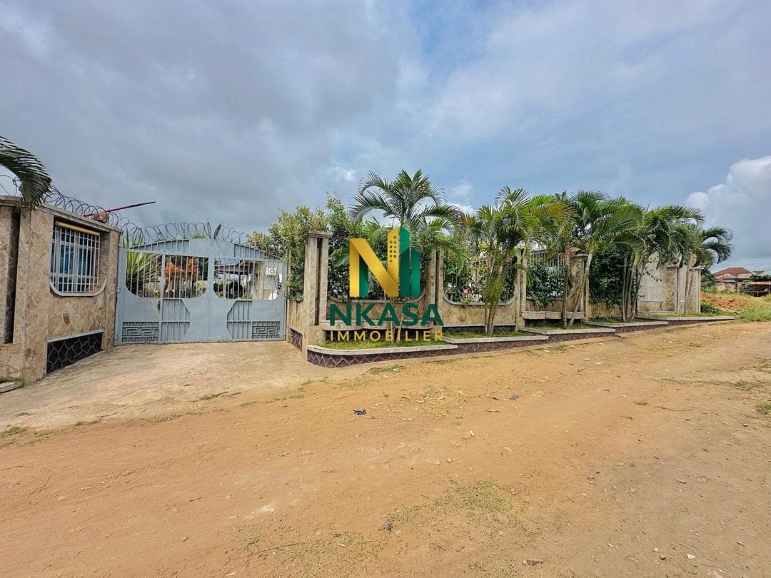 MAISON À VENDRE À BOMA - vue 4