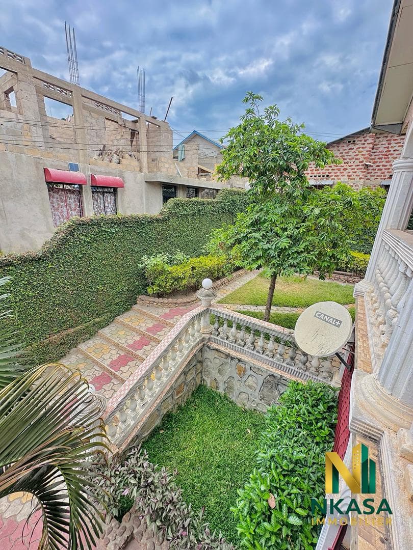 Maison à vendre à Matadi – Isipa - vue 1