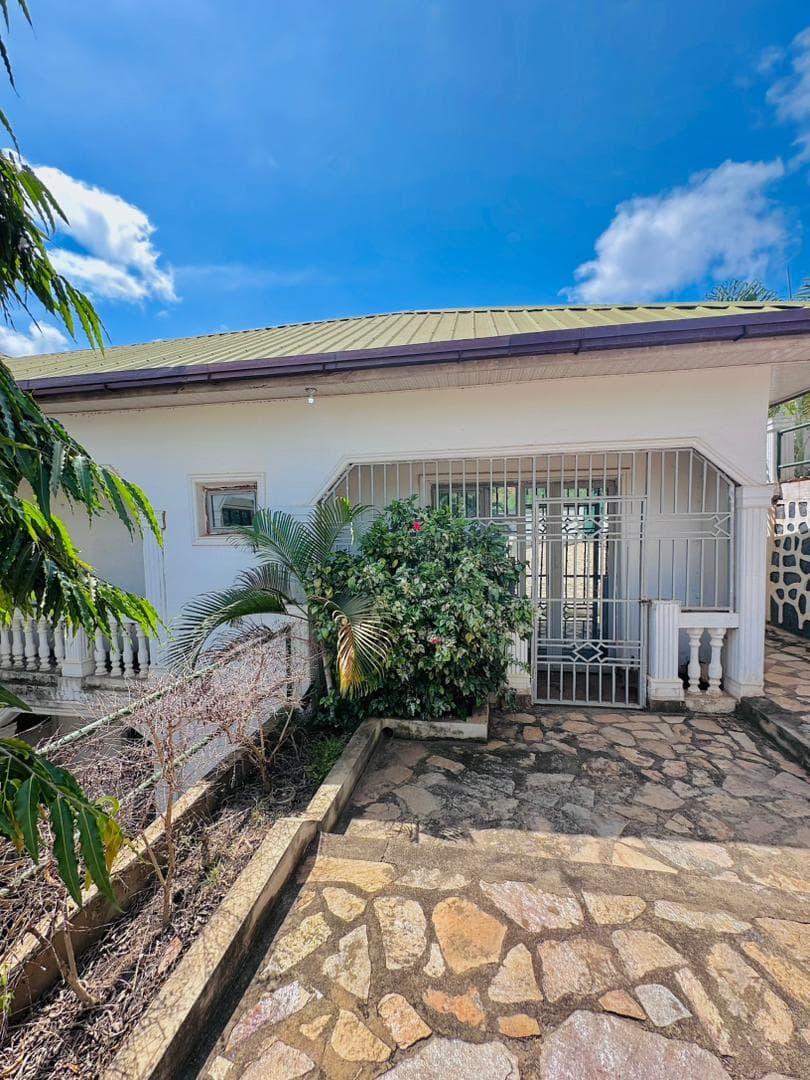 Immeuble de 8 appartements - vue 1